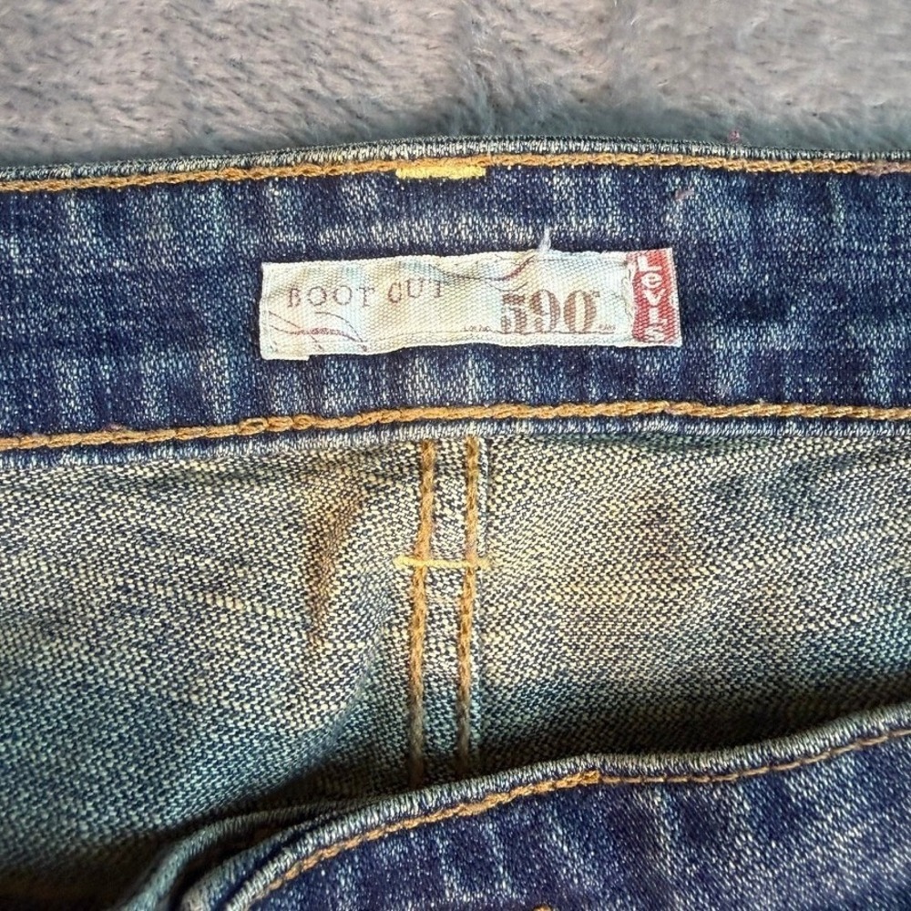 Levi's 590 Bootcut Jeans Women's 18W Blue Medium Wash Stretch Denim Western - Picture 3 of 13
